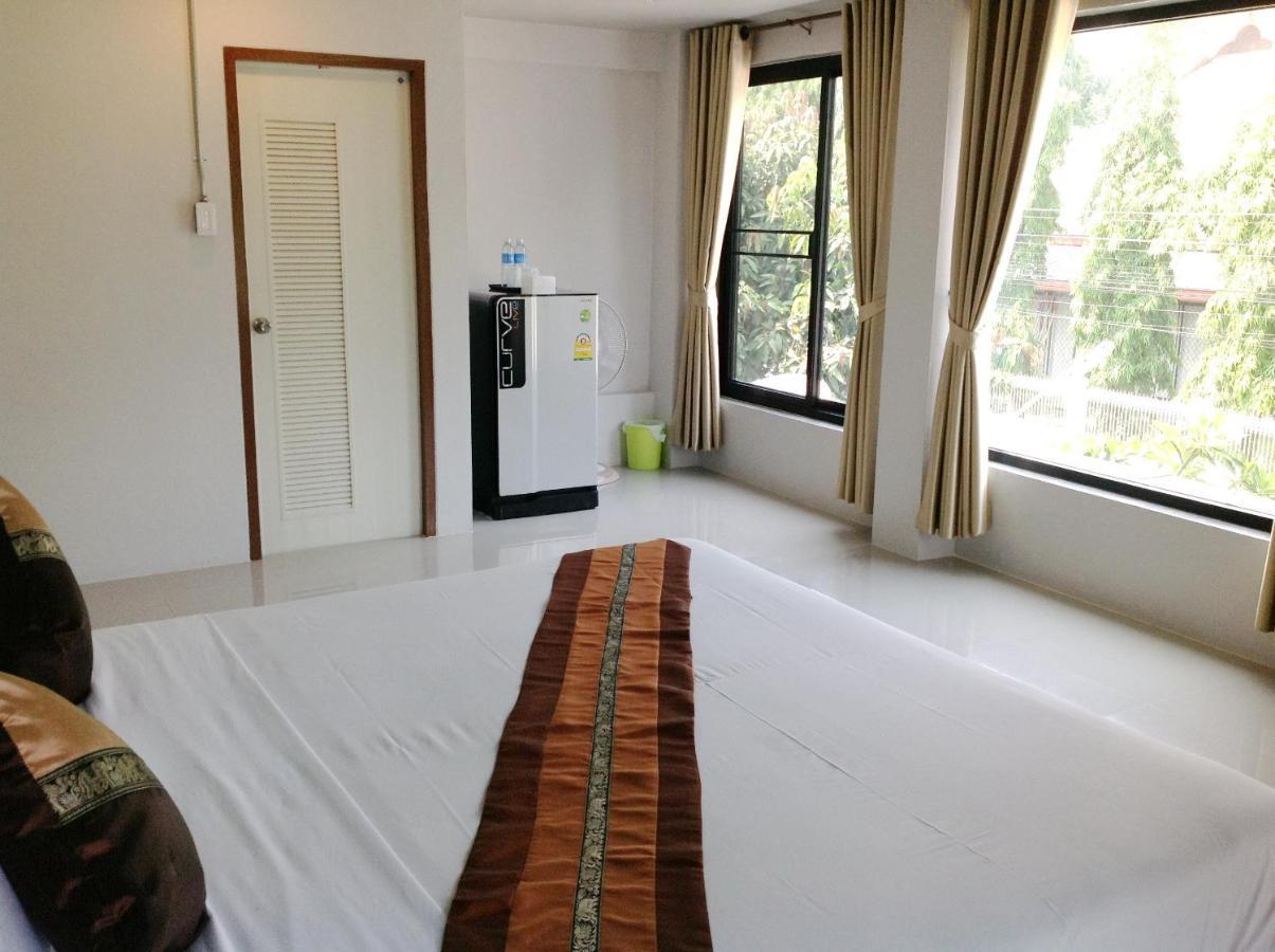 City Ratsada Lampang Rom bilde