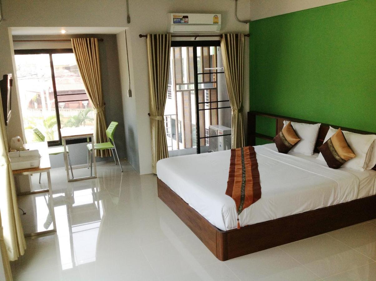 City Ratsada Lampang Rom bilde