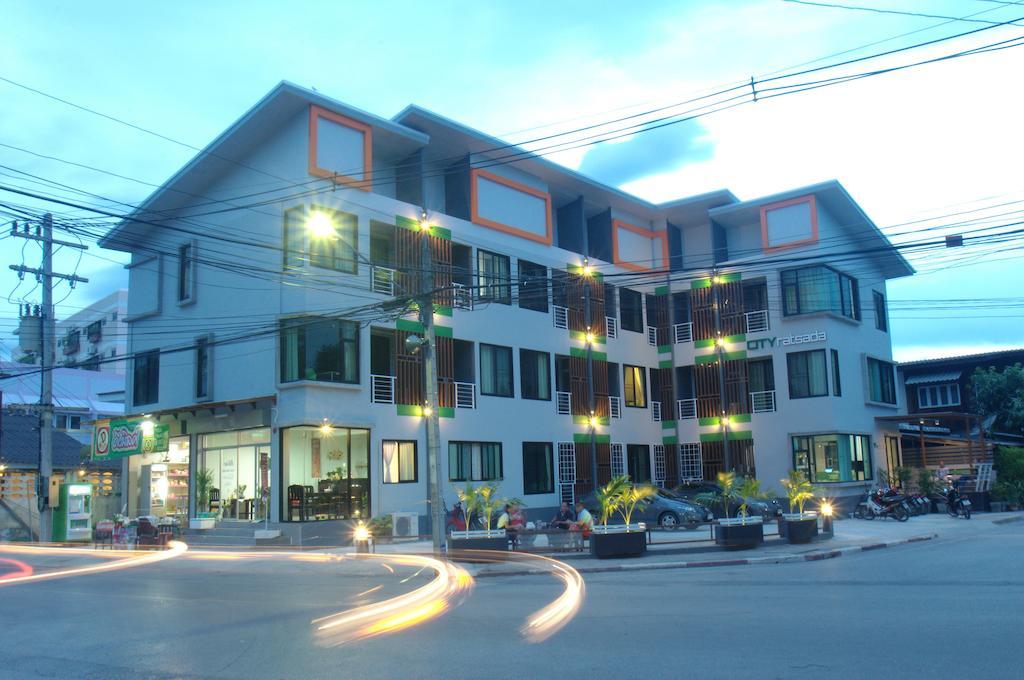 City Ratsada Lampang Eksteriør bilde